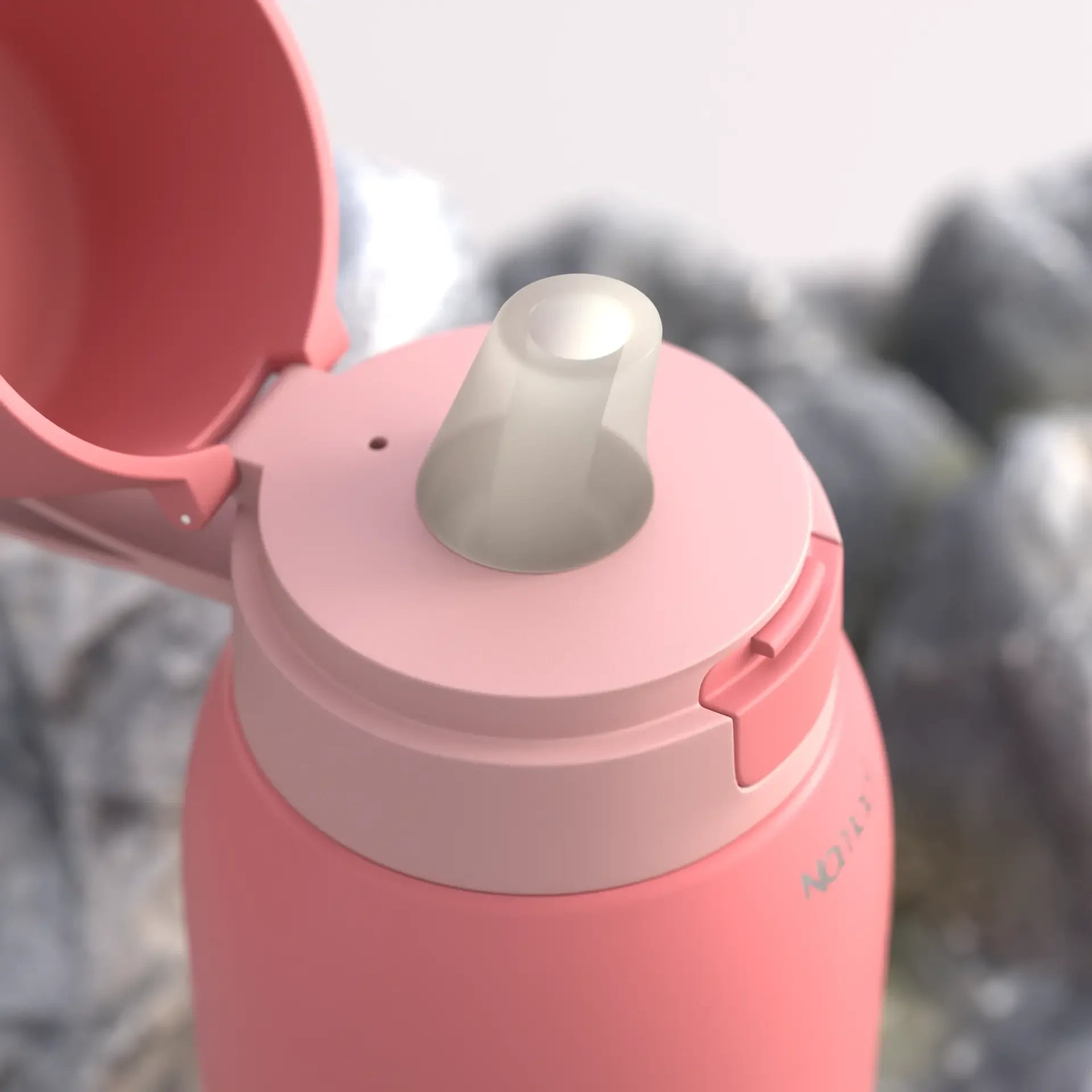 SafeSip Bottle Filtered Blossom - Natural Background - Purify and everlast.